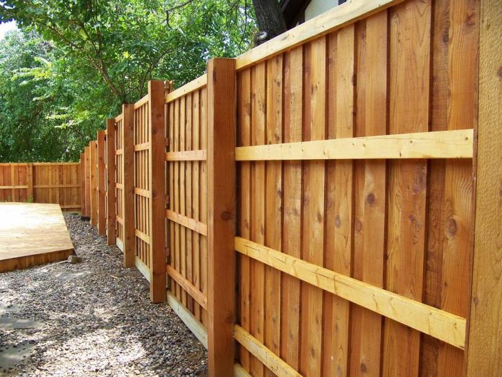 Lakeland Fence Company: - Business Photo