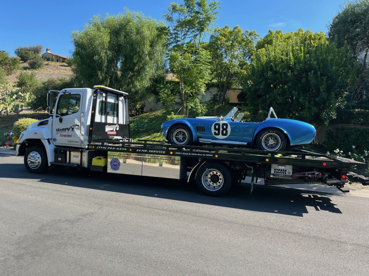 Henrys Towing Service - Business Photo