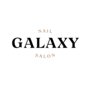 Family Nails - Logo